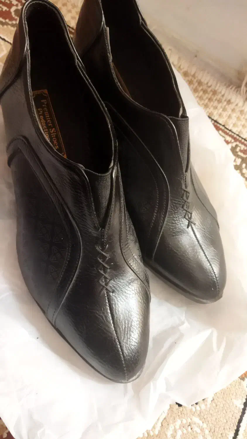 کفش|کیف، کفش، کمربند|بوشهر, |دیوار