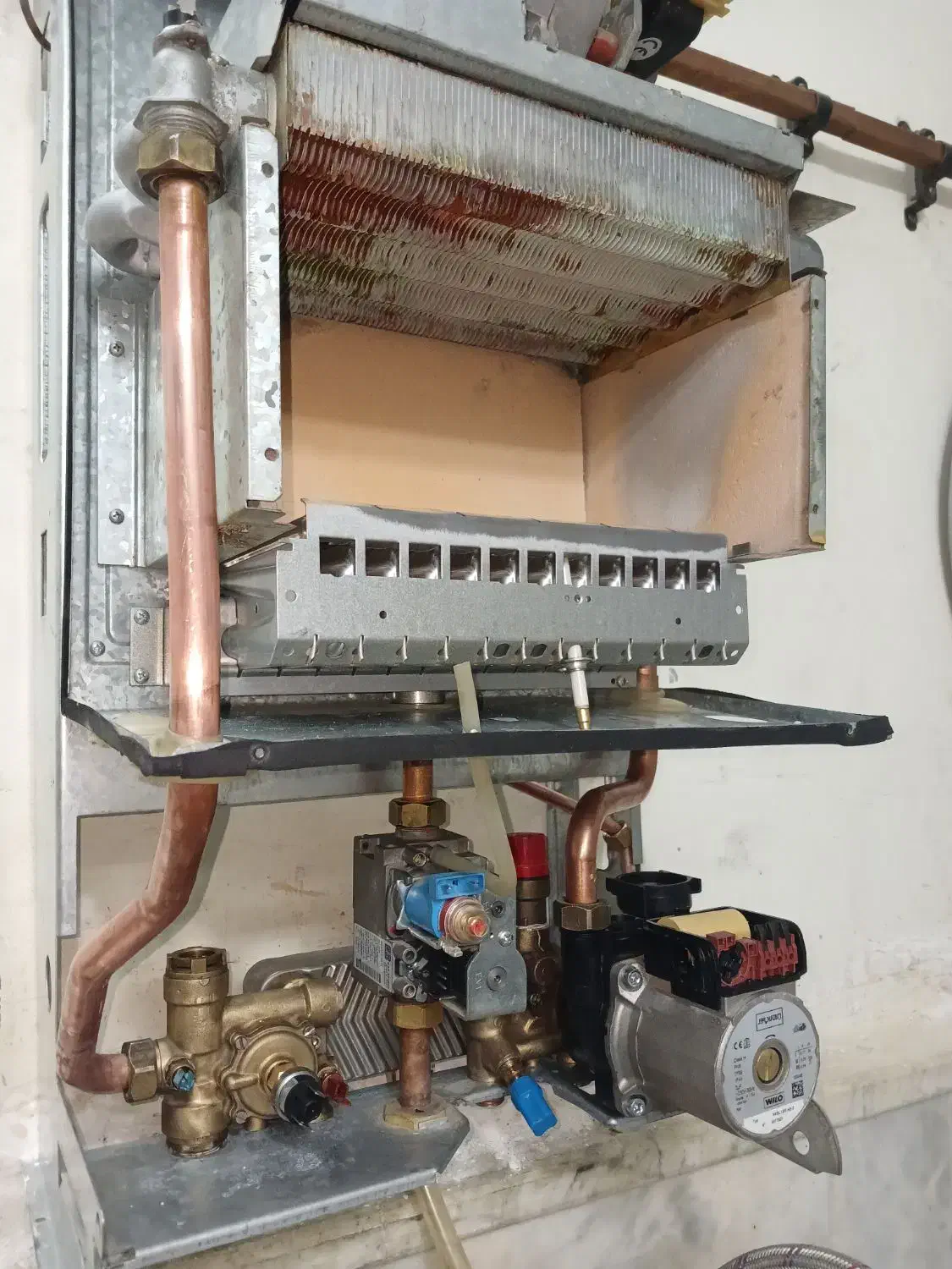 تعمیر فوری پکیج دیواری، شوفاژ و آبگرمکن، سرویسکار|خدمات پیشه و مهارت|مشهد, حسابی جنوبی (شهرک غرب)|دیوار