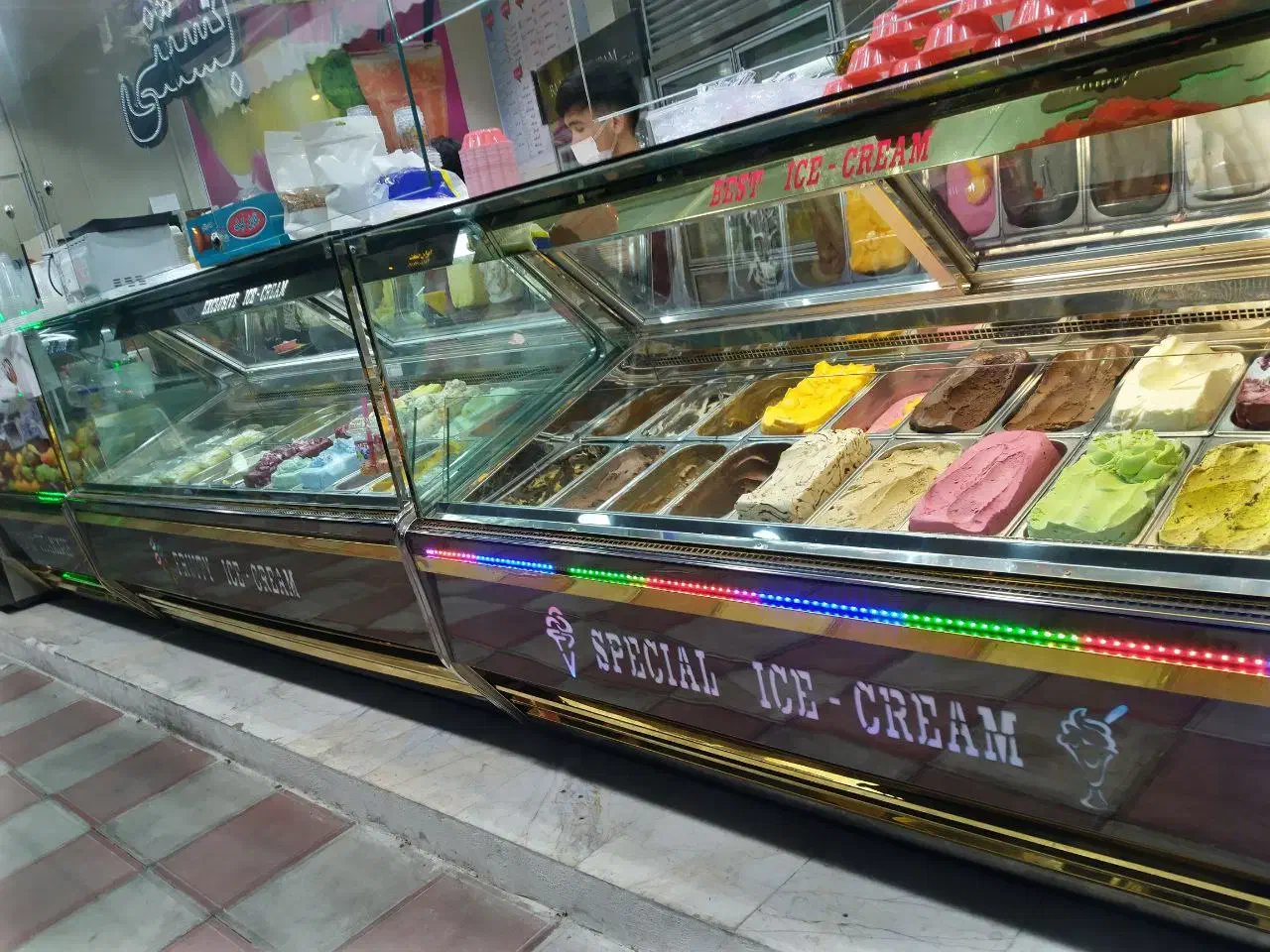 لوازم کامل آبمیوه بستنی|کافی‌شاپ و رستوران|اهواز, گلستان|دیوار