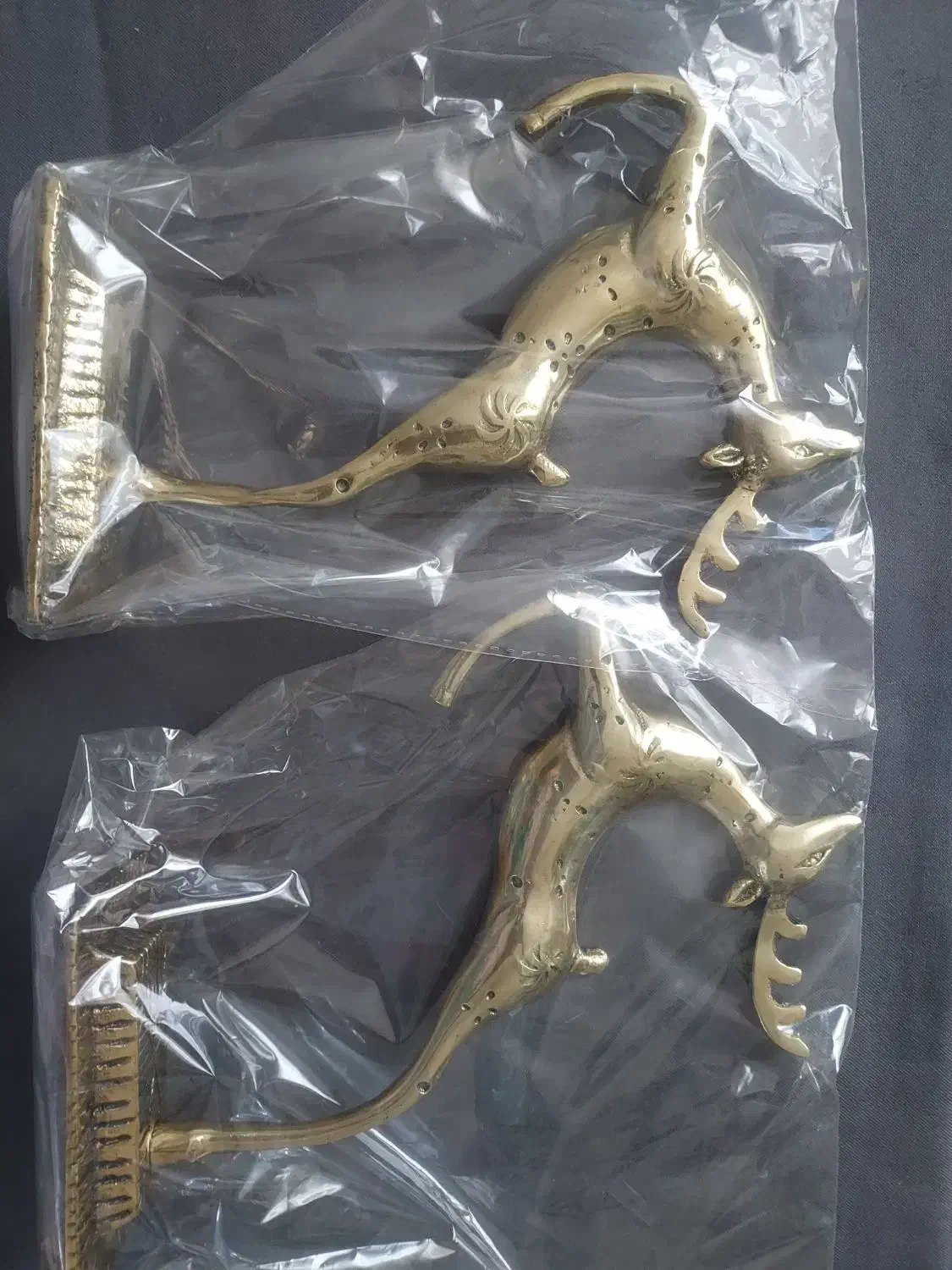 گوزن برنجی توخالی|مجسمه، تندیس، ماکت|تهران, باغ فیض|دیوار