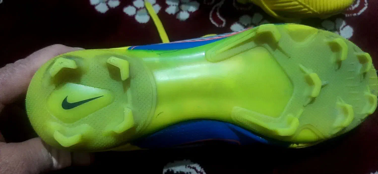 کفش ورزشی فوتبالی یاس تبریز|کیف، کفش، کمربند|اصفهان, گرکان|دیوار