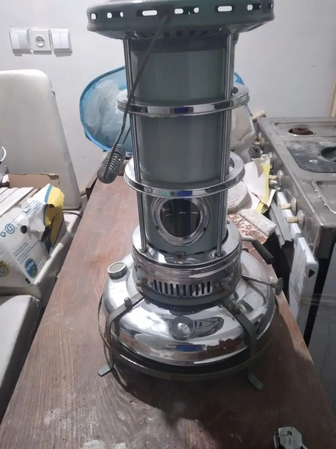 بخاری علاالدین عالی نسب و ترازو دیجیتال|کلکسیون اشیاء عتیقه|تهران, نیروی هوایی (پیروزی)|دیوار