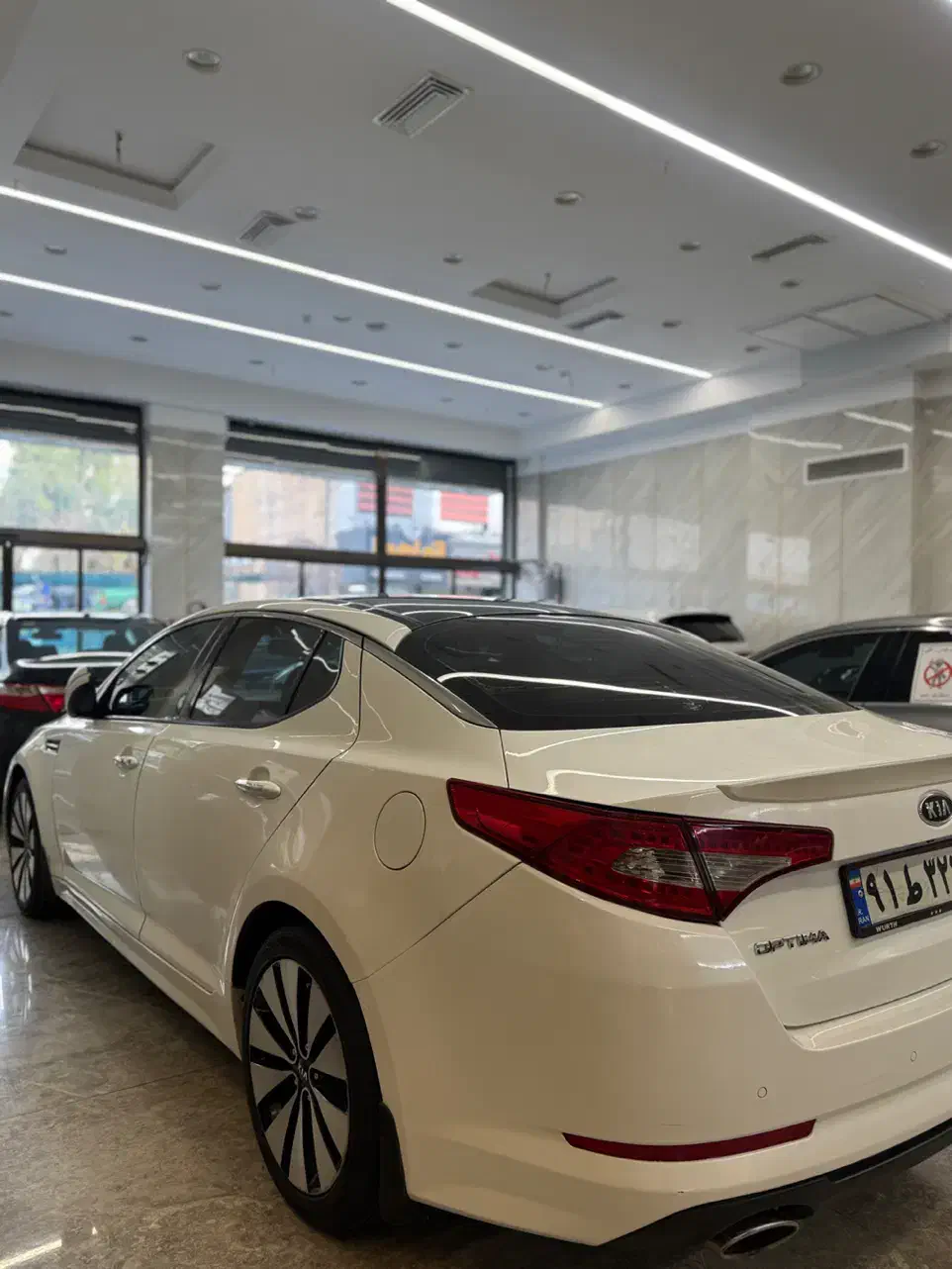 اپتیما سفید مدل ۲۰۱۲|خودرو سواری و وانت|تهران, صادقیه|دیوار