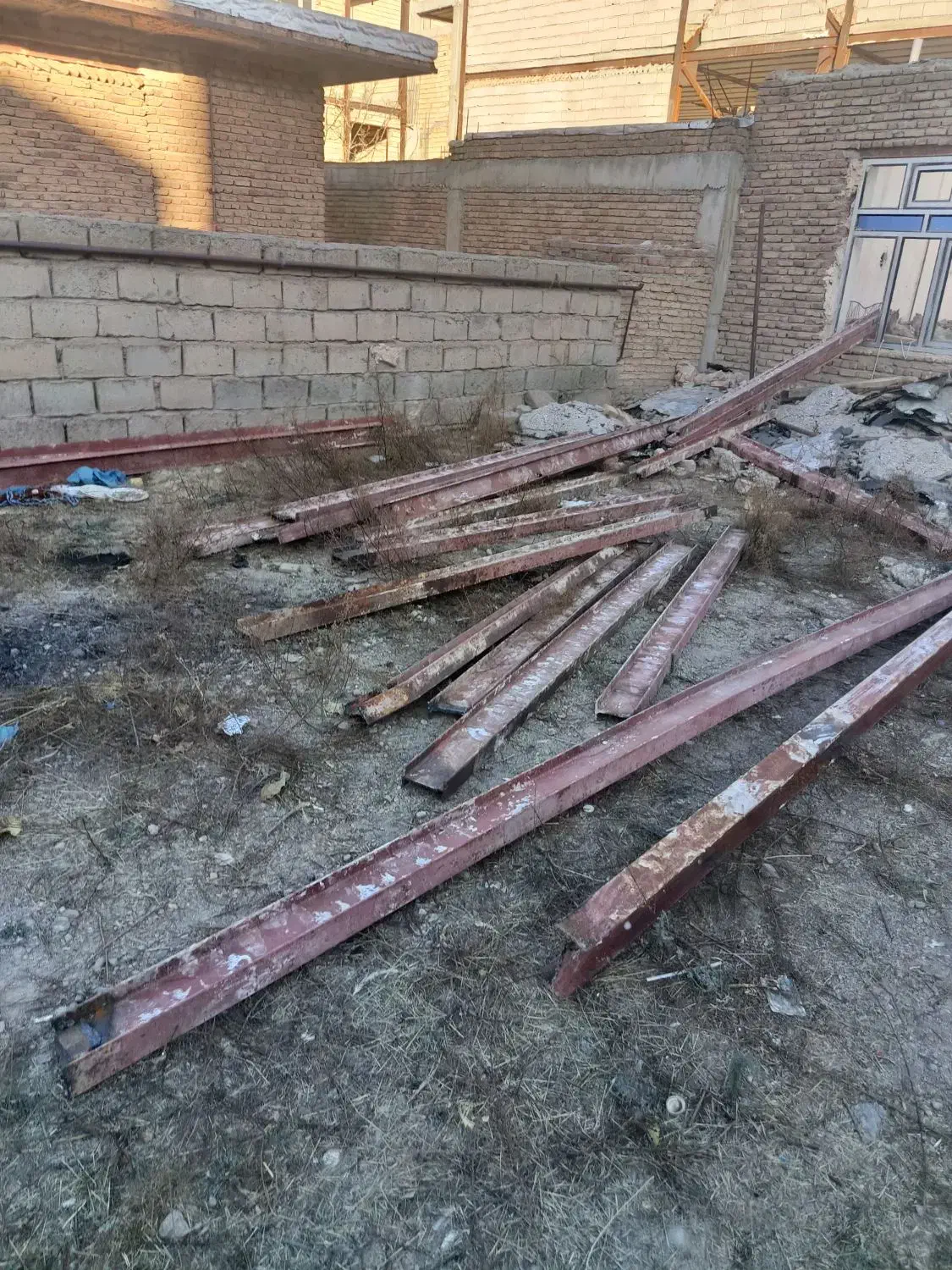 تیرآهن دست دوم|مصالح و تجهیزات ساختمان|مشگین شهر, |دیوار