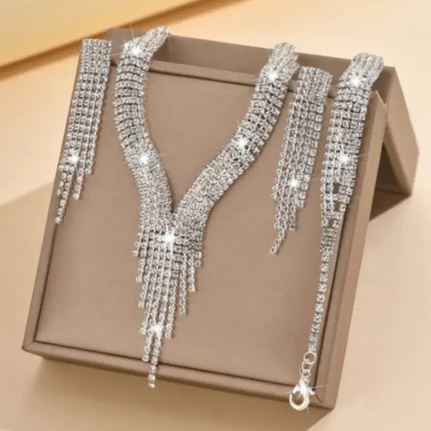 ست دستبند و گوشواره منگوله‌دار|بدلیجات|تهران, بازار|دیوار