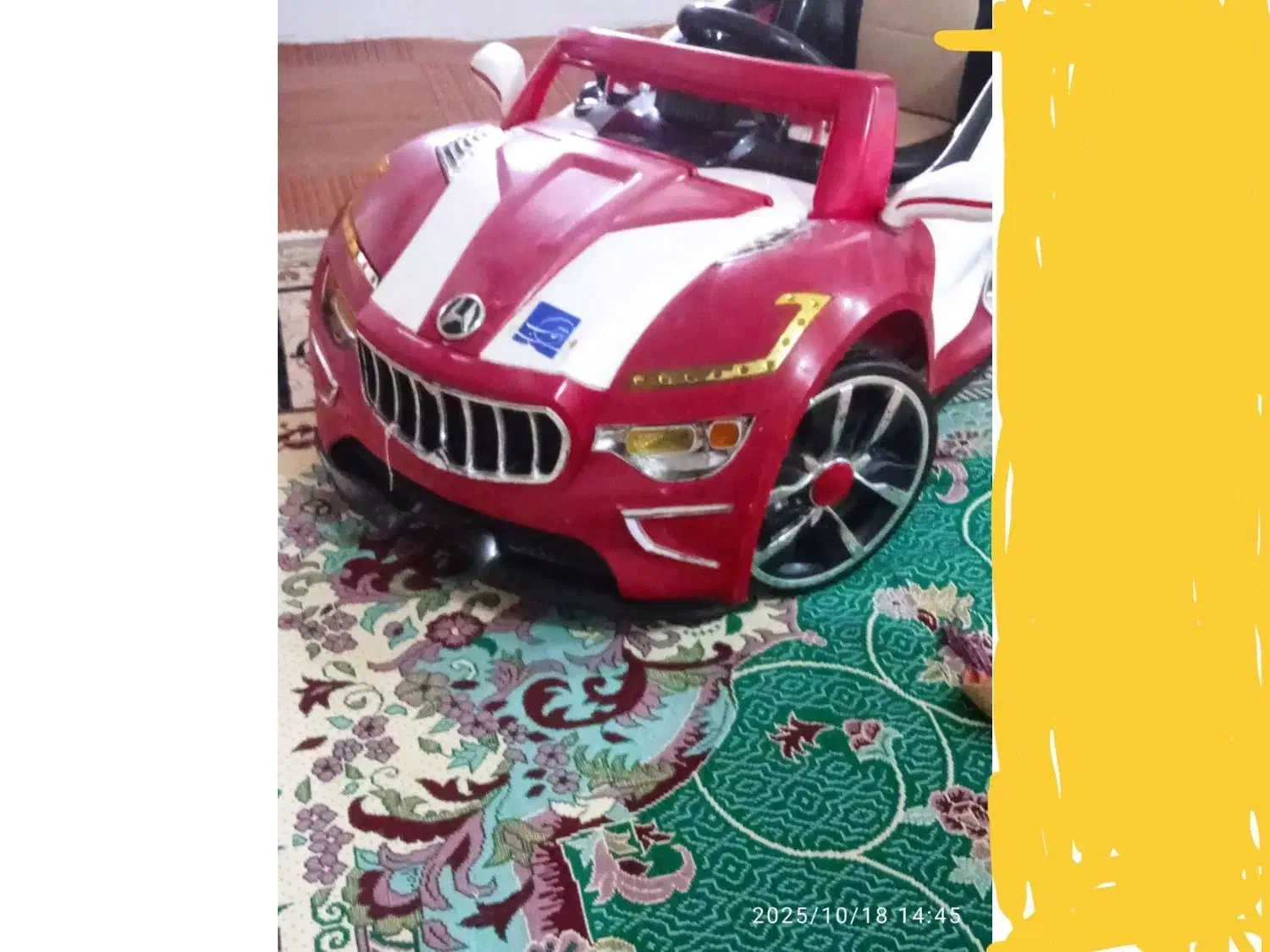 ماشین شارژی دو موتوره در حد|اسباببازی بچه|گرمی, |دیوار