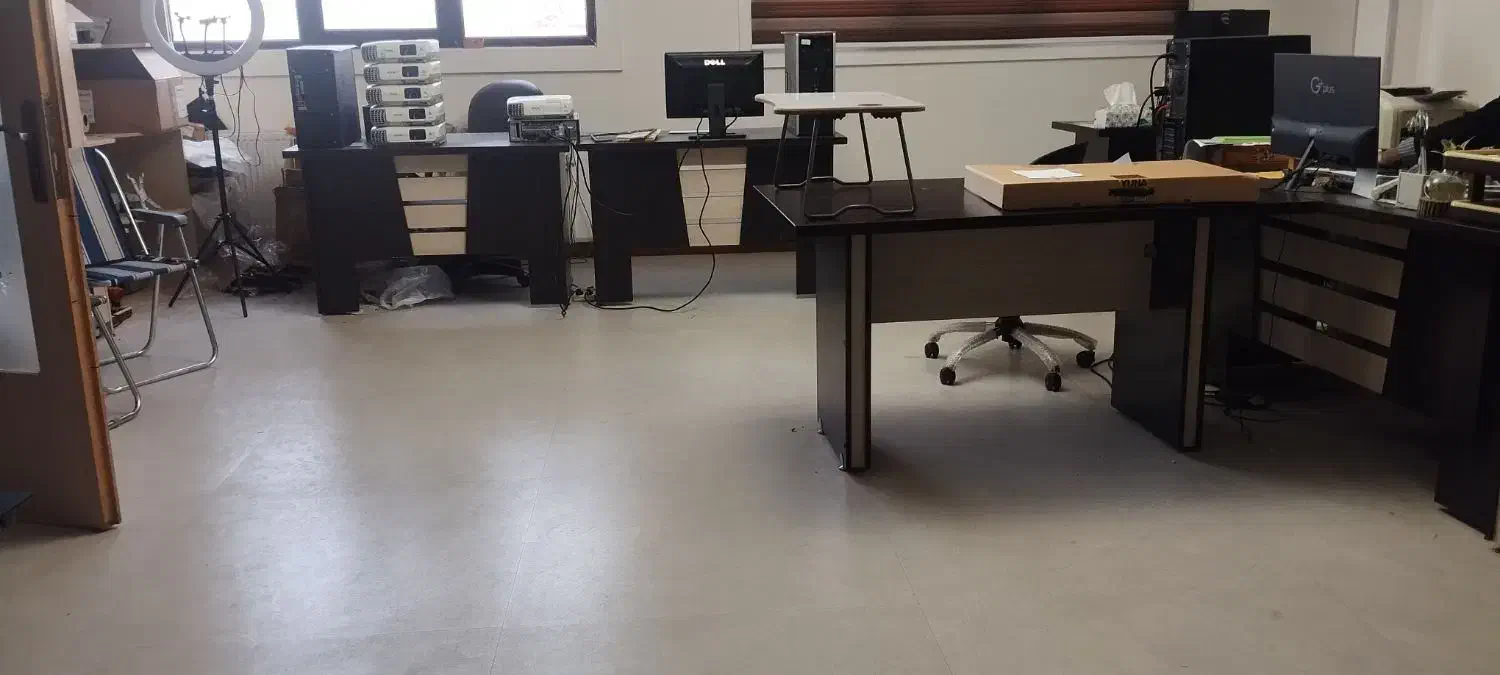 ملزومات اداری به فروش میرسد با قیمت استثنایی|دفتر کار|اندیشه, شهرک کوثر|دیوار