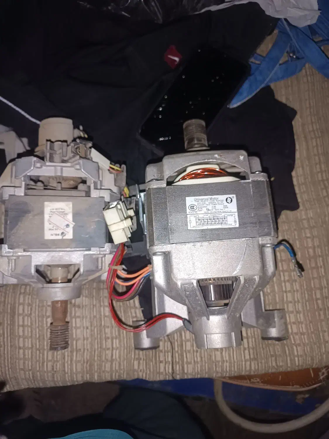 دو دستگاه دینام لباسشویی اتومات|ماشین لباسشویی و خشک‌کن لباس|فریمان, |دیوار