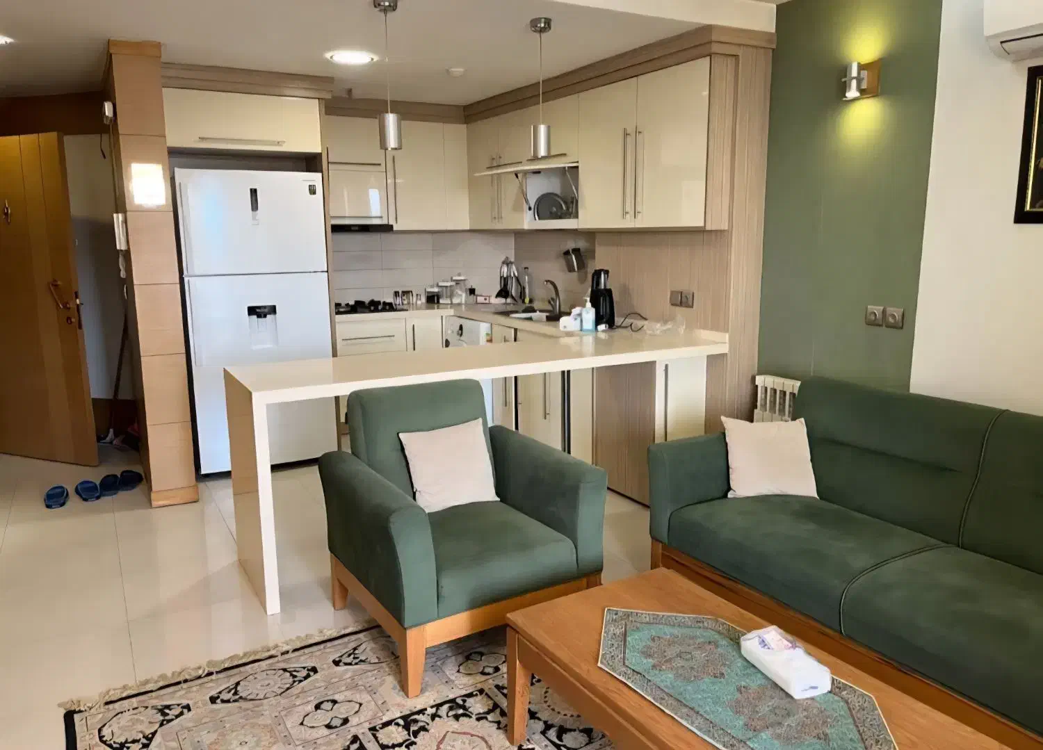 آرمان/مجلل/آراد/حیات شرق/مسکونی اقامتی|فروش آپارتمان|مشهد, پایین خیابان|دیوار