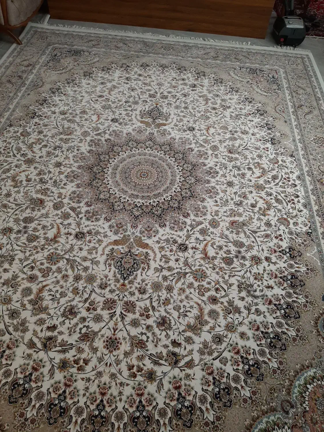 دوتخته فرش ۱۲ متری و دو تخته فرش ۶ متری زمرد مشهد|فرش|تهران, تهرانسر شمالی|دیوار