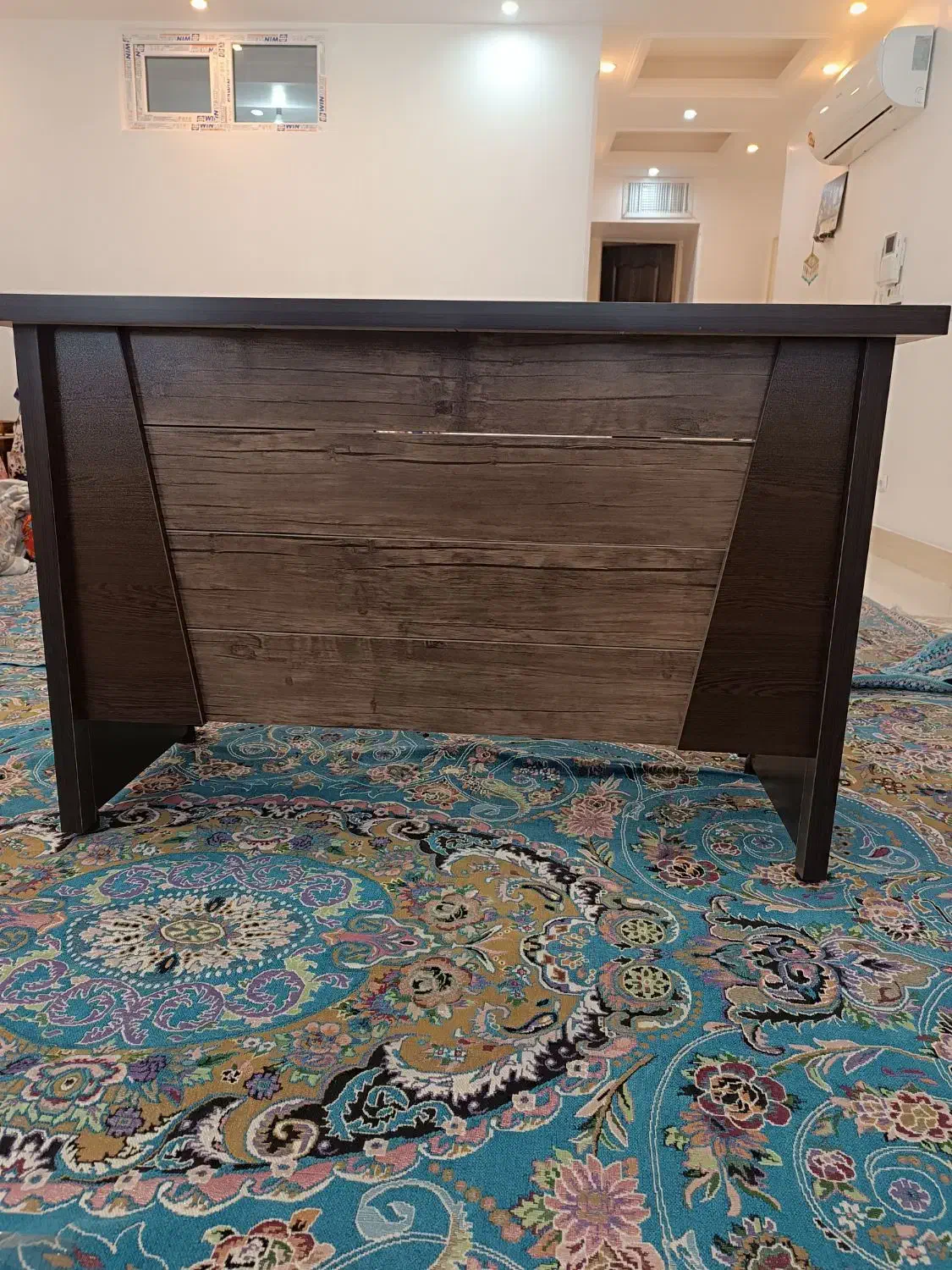 میز و صندلی|میز تحریر و کامپیوتر|هشتگرد, شهرک راه آهن|دیوار