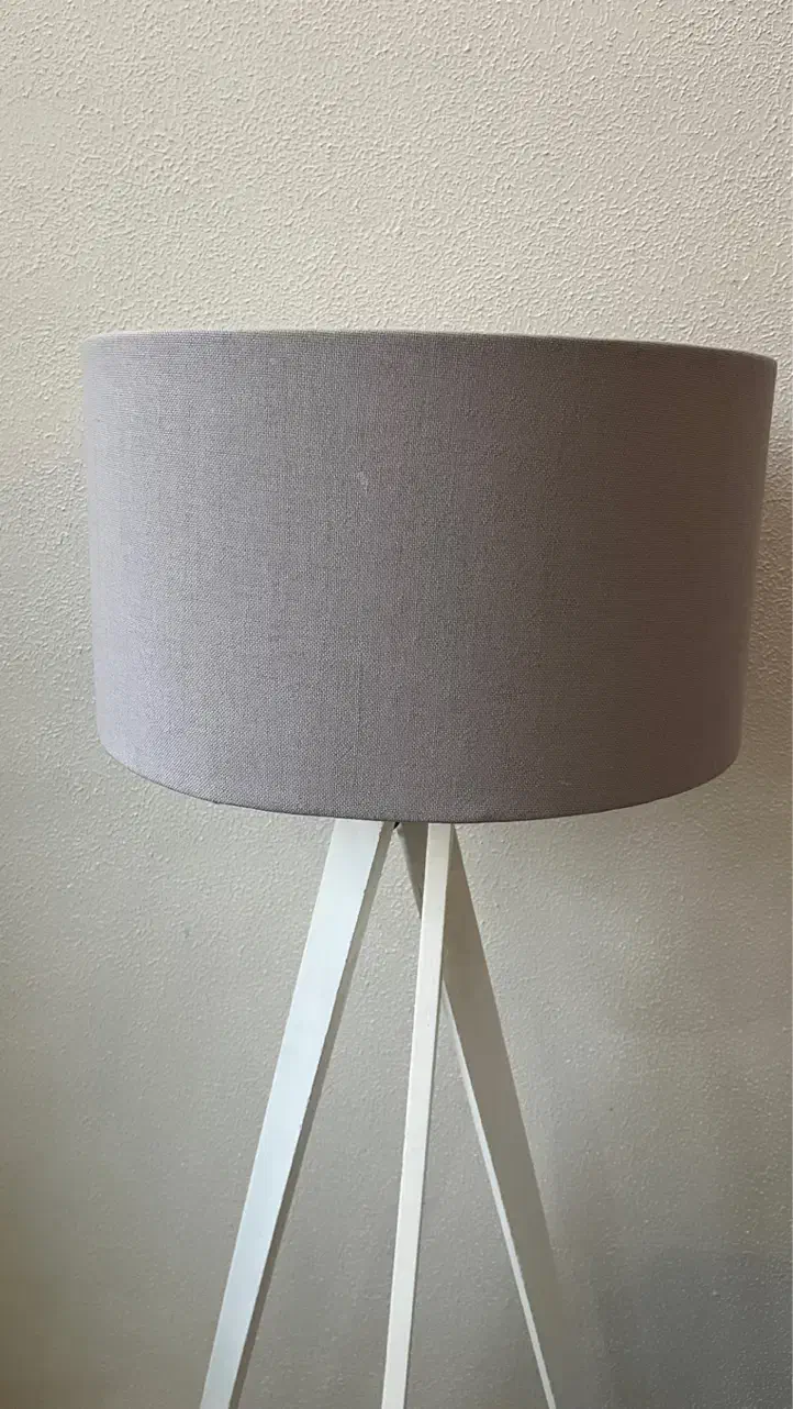 فروش اباژور نو مناسب جهیزیه|چراغ خواب و آباژور|فولادشهر, مسکن مهر فولادشهر|دیوار