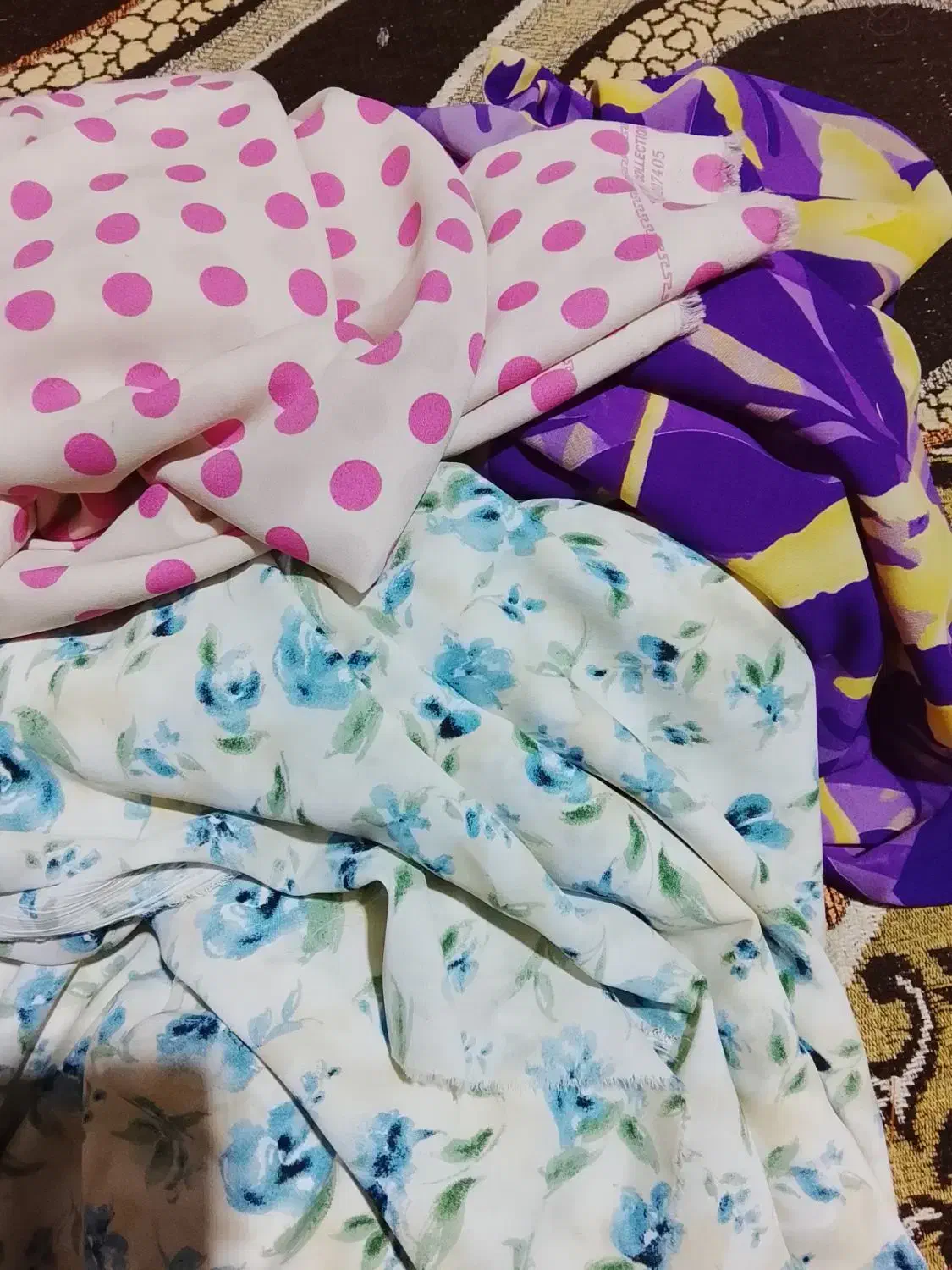 این لباس ها موجود در خرازی|کفش و لباس بچه|سراوان, |دیوار