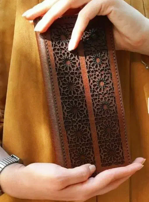 کیف پول چرم طبیعی گاوی تخفیف مناسبت روز زن/مادر|کیف، کفش، کمربند|اصفهان, فجر|دیوار
