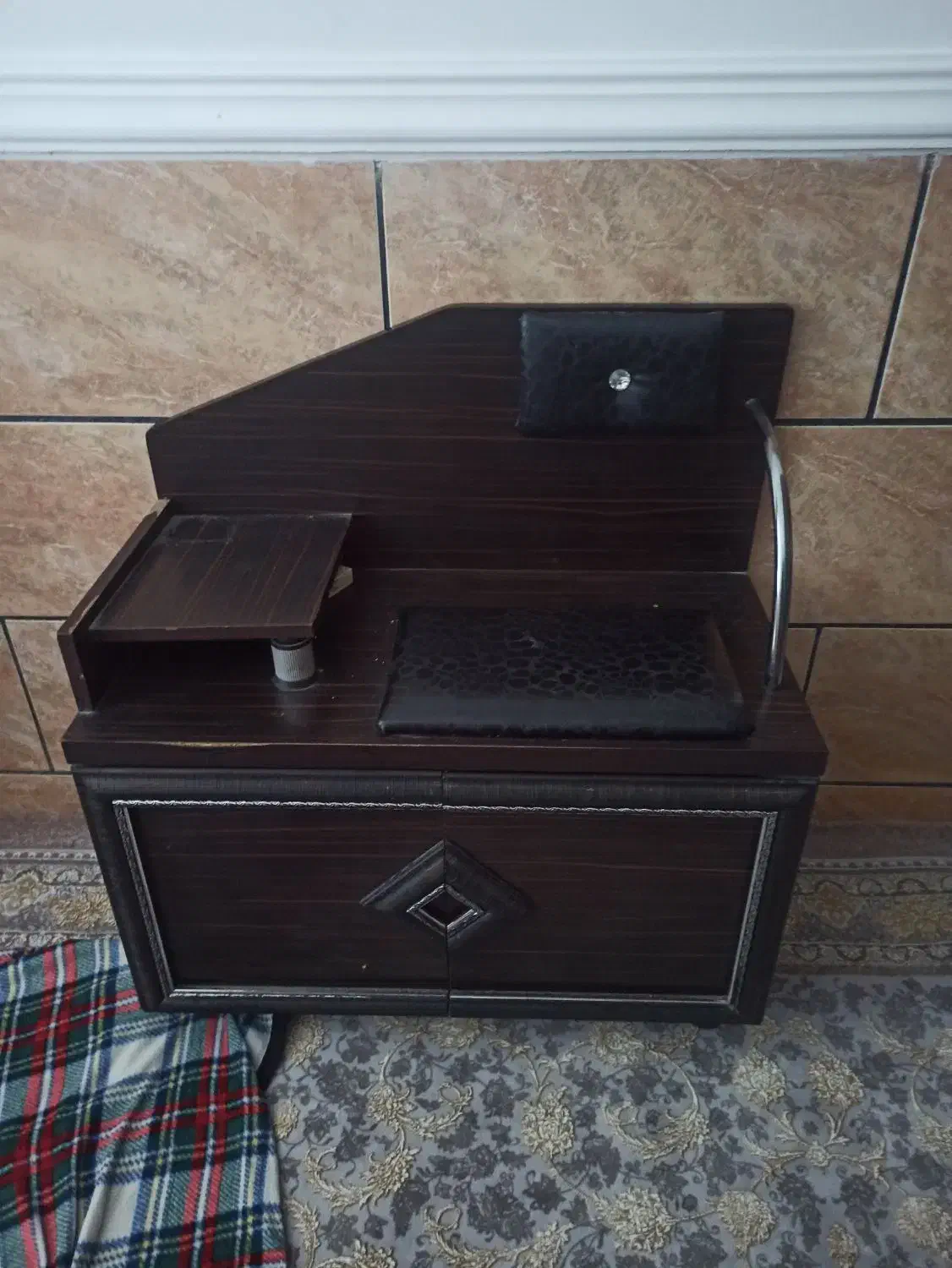 میز|میز تلفن|رامهرمز, |دیوار