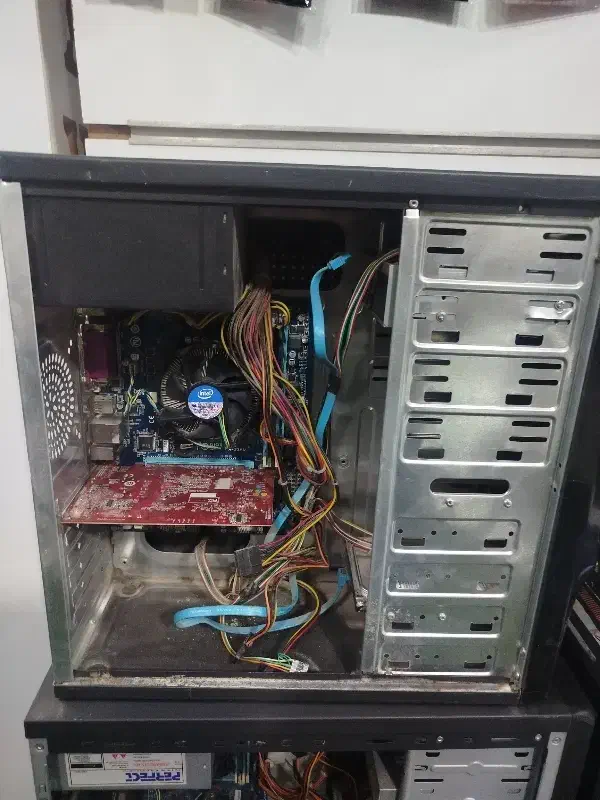 فروش و خرید کیس کامپیوتر|قطعات و لوازم جانبی رایانه|ورامین, خیر آباد|دیوار