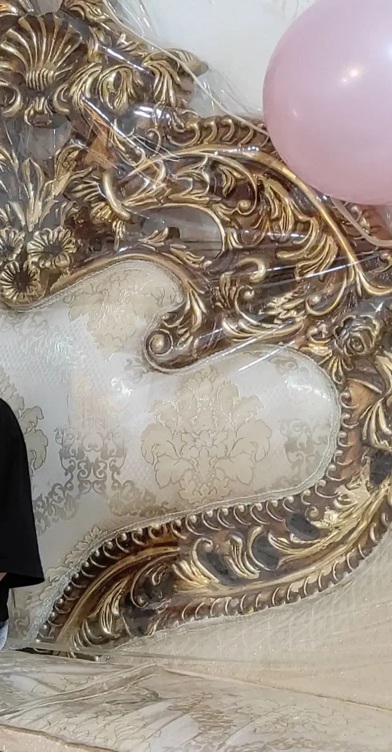 مبل شاه نشین ۹نفره ورق طلا به همراه کاور|مبلمان خانگی و میز عسلی|نورآباد, |دیوار