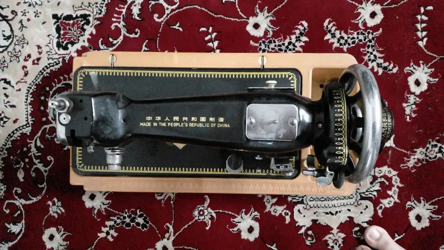 چرخ خیاطی|چرخ خیاطی و ریسندگی|رشت, خمیران زاهدان|دیوار