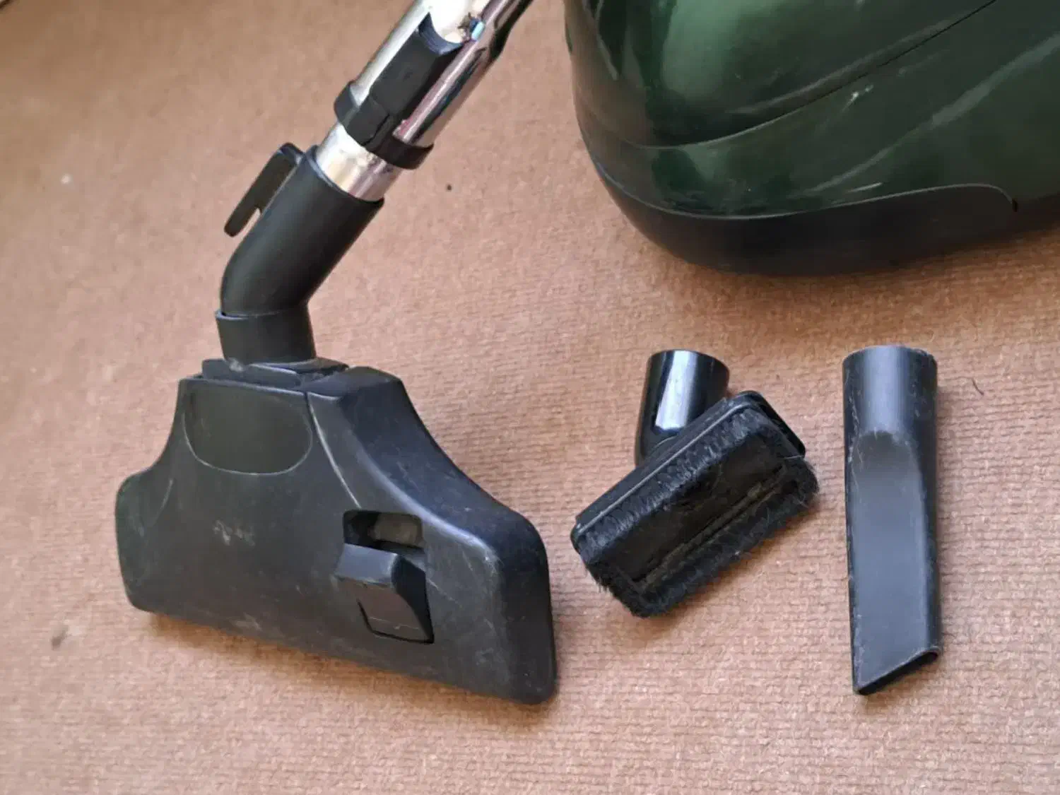 جاروبرقی ۲۰۰۰ وات سانی|جاروبرقی، جارو شارژی، بخارشو|مشهد, آزادشهر|دیوار