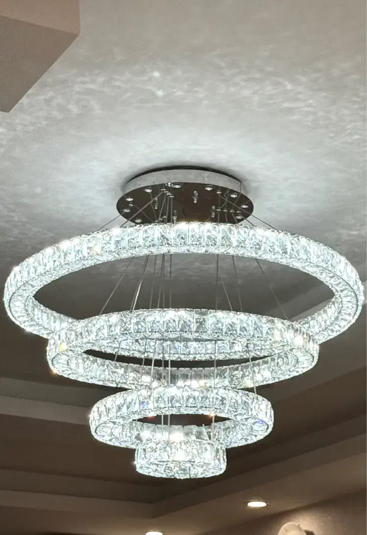 لوستر کریستالی مدرن دایره|لوستر و چراغ آویز|قزوین, |دیوار