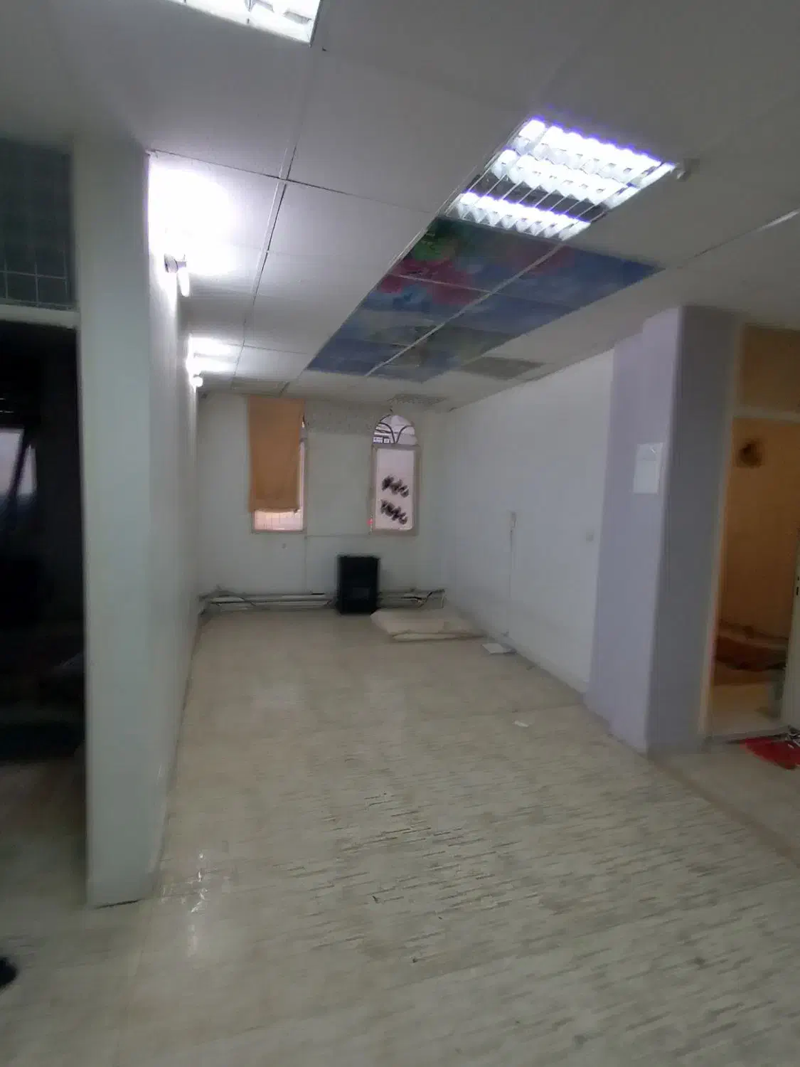 70مترصادقیهصددرصداداری|اجارهٔ دفتر کار، اتاق اداری، مطب|تهران, صادقیه|دیوار