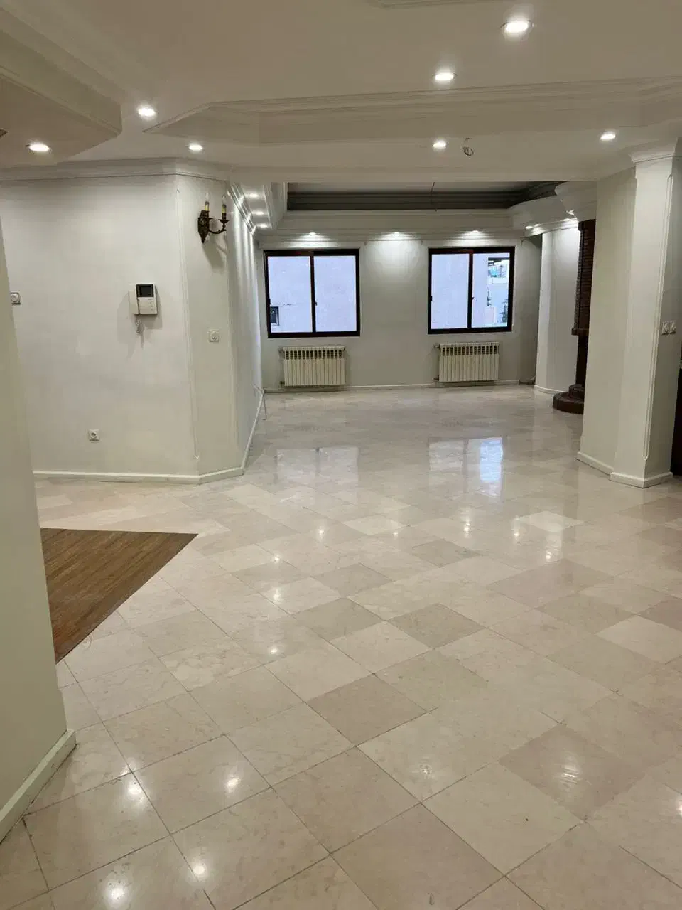 نیاوران/148متر/غرق نور