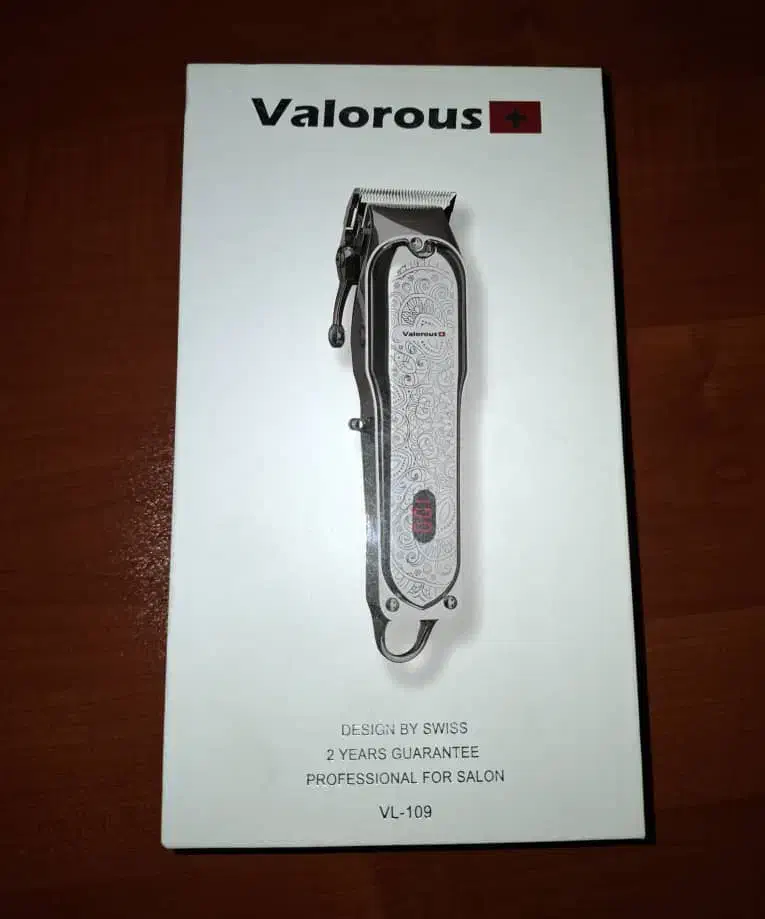 ماشین ریش تراش همراه با تخفیف|آرایشی، بهداشتی، درمانی|تهران, طیب|دیوار