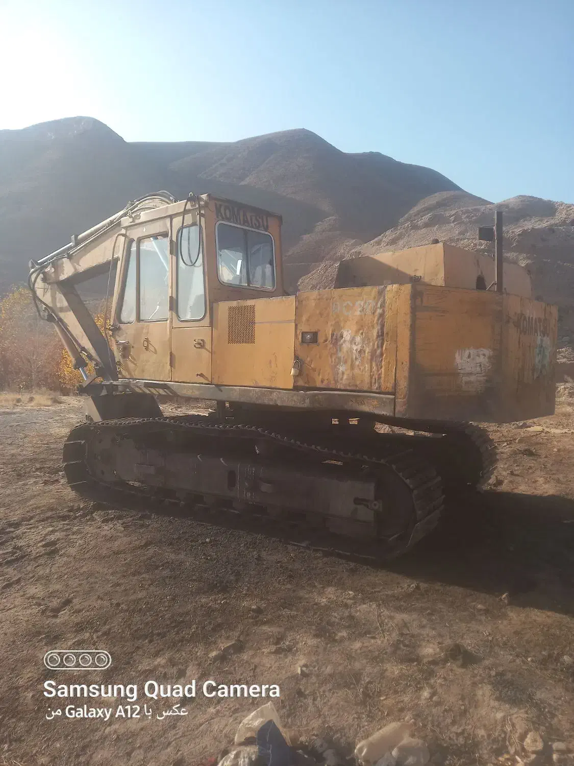 بیل مکانیکی خط۲کوماتسو ۲۰۰|خودرو سنگین|نیشابور, مازول|دیوار