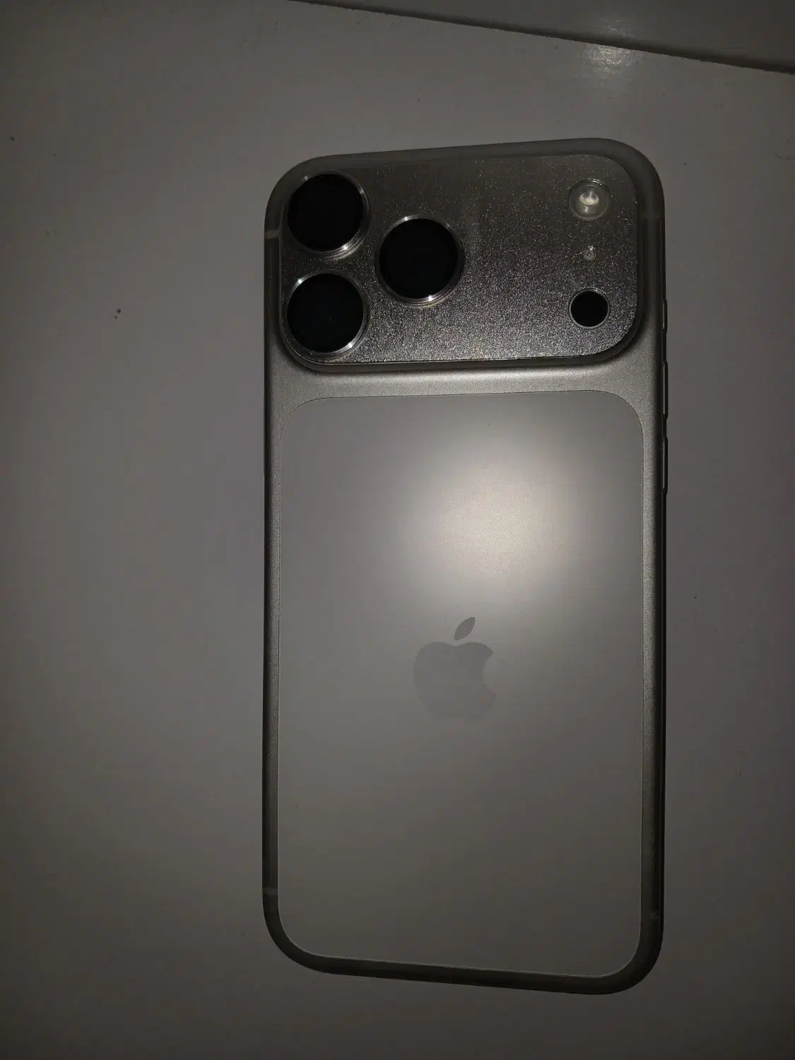 ایفون ۱۷ پرومکس|موبایل|قم, زنبیل آباد|دیوار