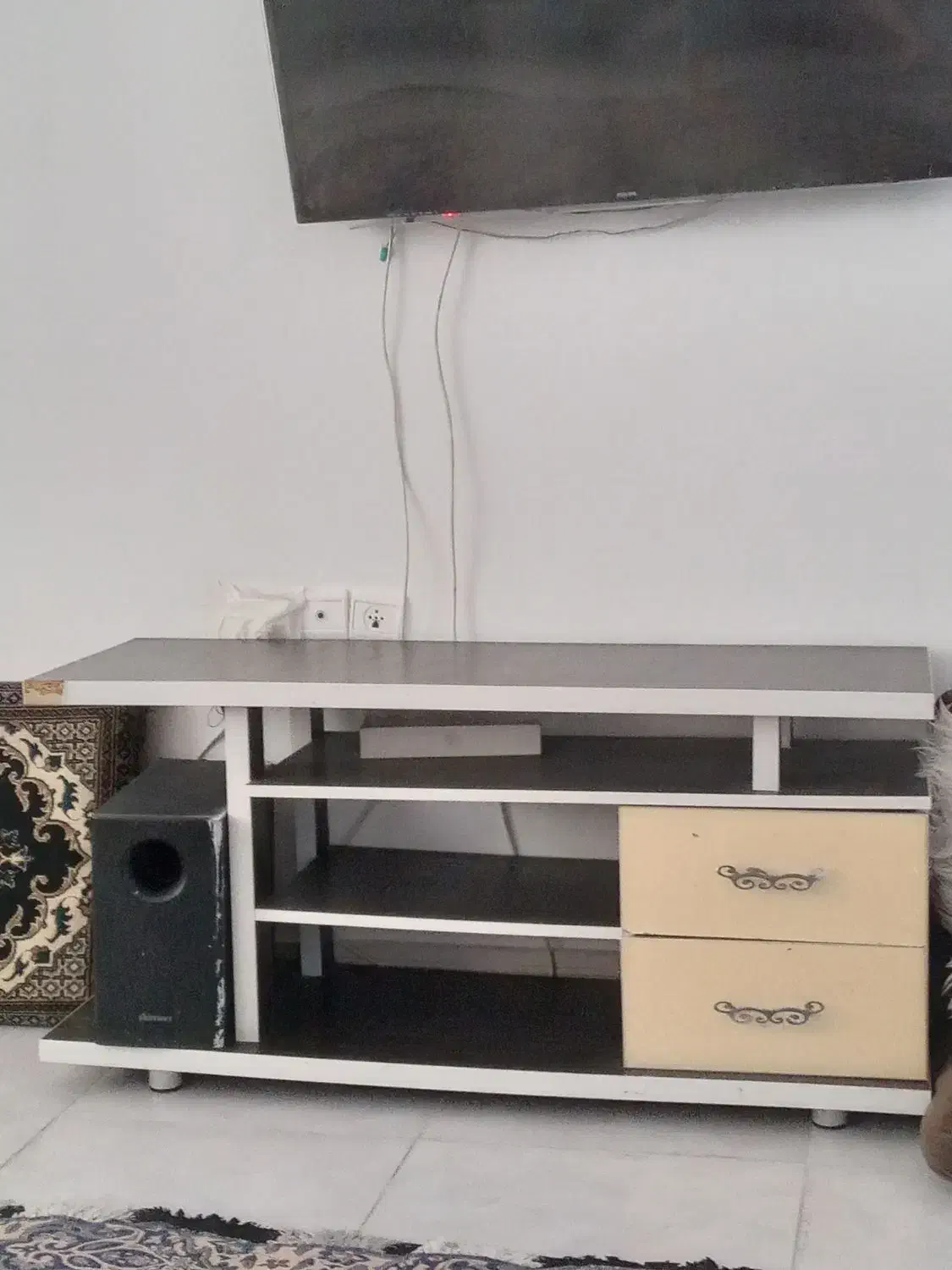 میزتی وی چوب محکم با روکش ام دی اف|میز تلویزیون|چالوس, |دیوار