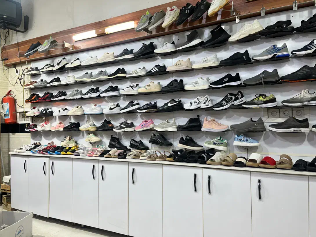 فروش تعدادی کفش بصورت عمده|کیف، کفش، کمربند|ساری, |دیوار