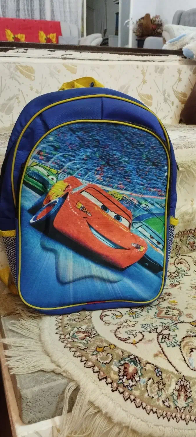 کیف مدرسه سالم|کیف، کفش، کمربند|خورش رستم, |دیوار