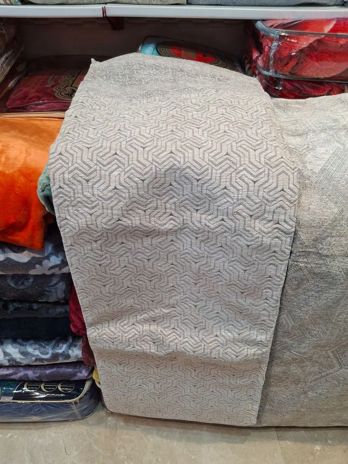 روفرشی 2رومخمل سیمین|روفرشی|تهران, بازار|دیوار