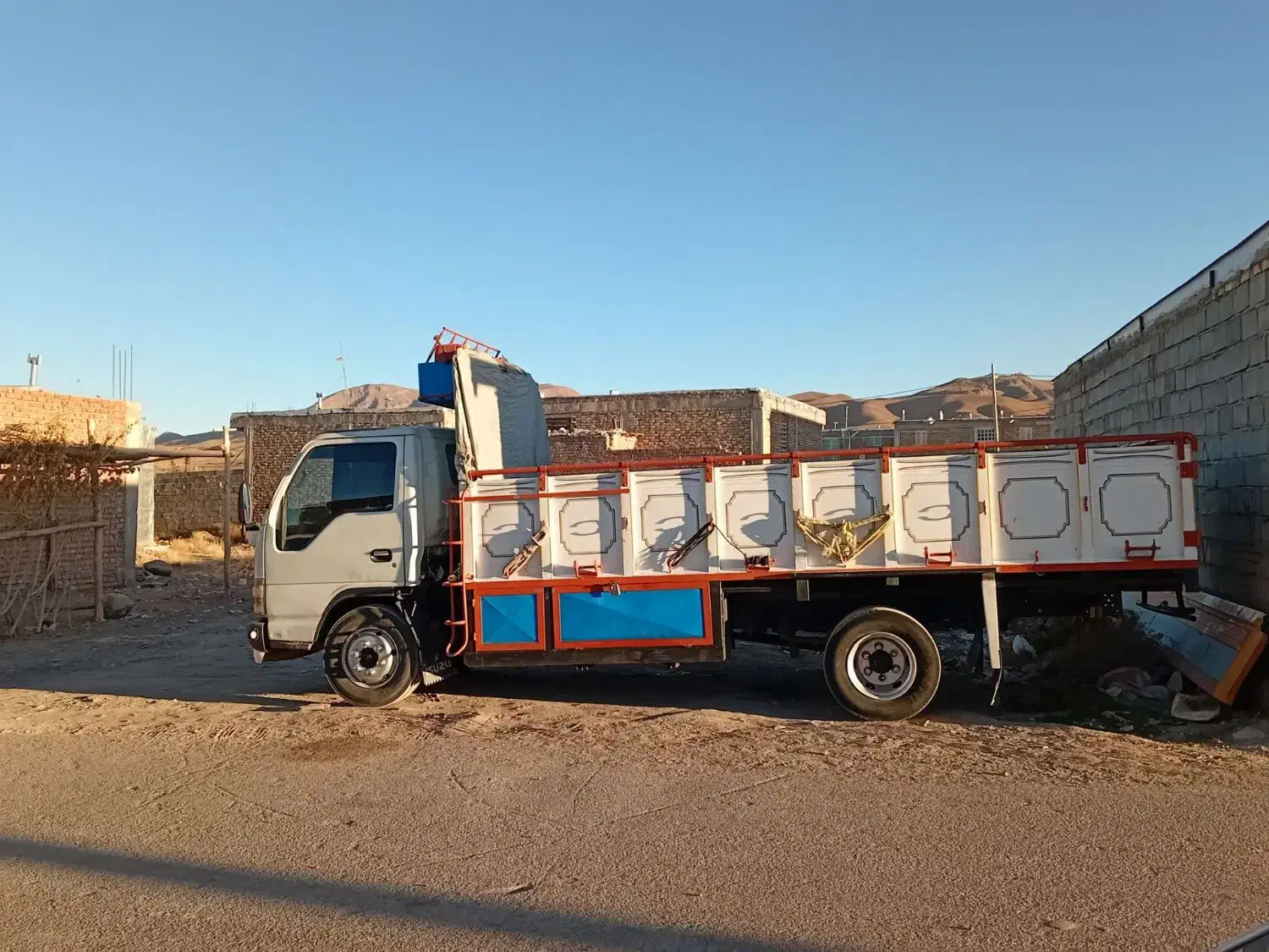 ایسوزو مدل 88|خودرو سنگین|لاله زار, |دیوار