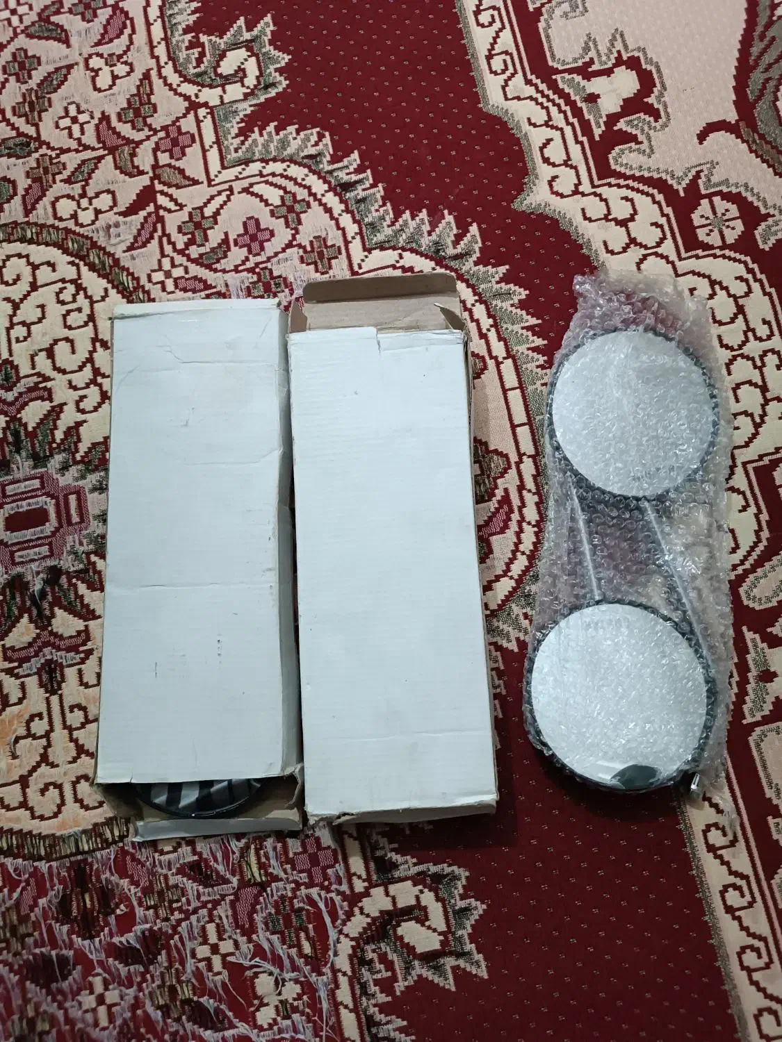 دوعدداینه|قطعات یدکی و لوازم جانبی|قم, دروازه چوبی|دیوار