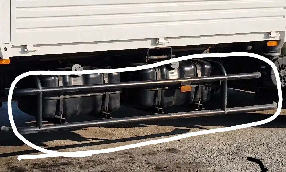 گارد(محافظ)باک ایسوزو|قطعات یدکی و لوازم جانبی|کهریزک, |دیوار