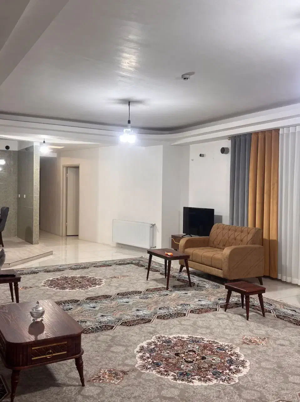 اقامتگاه اجاره ای|اجارهٔ کوتاه‌مدت آپارتمان و سوئیت|تبریز, |دیوار