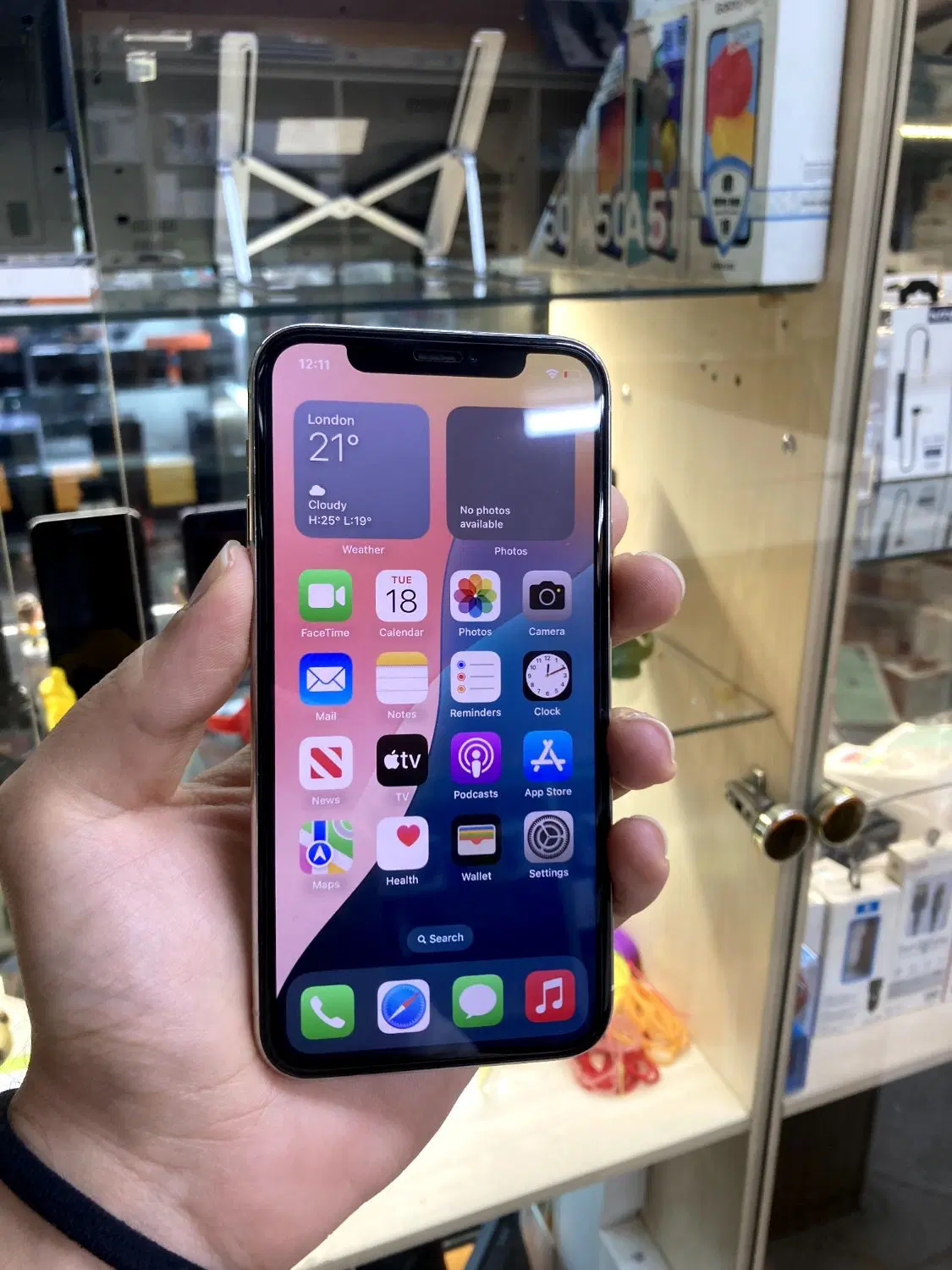 آیفون 11pro|موبایل|تهران, میدان ولیعصر|دیوار