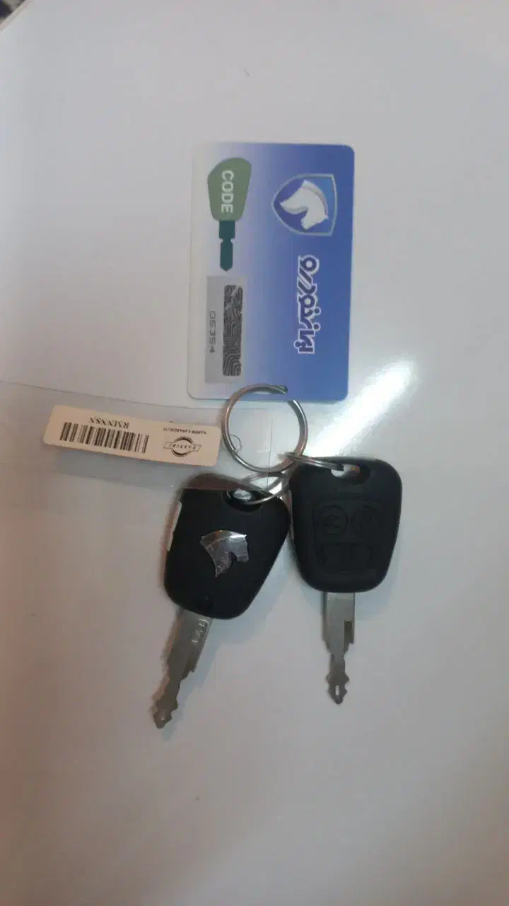 سورن پلاس دوگانه مخزن بزرگ سیمی صفر ۴۰۳|خودرو سواری و وانت|ابرکوه, |دیوار