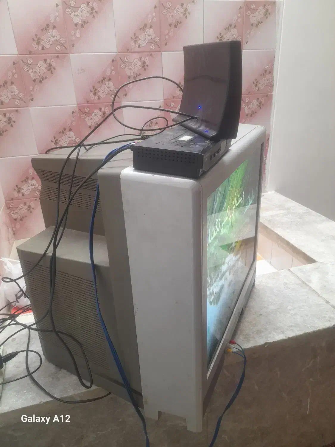 تلوزیون با دیجیتال سالم سالم|تلویزیون و پروژکتور|یزد, |دیوار