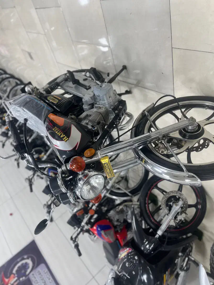 همتاز 200 CG تمیز در حد، کاربراتور، رینگ اسپرت|موتورسیکلت|یزد, |دیوار