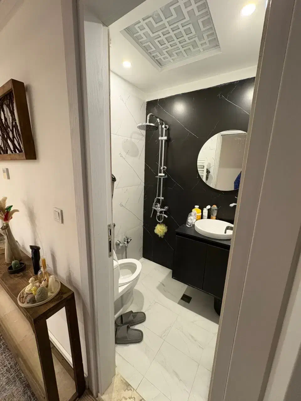 ۹۰متر دو خوابه نوساز فول امکانات پونک رهن کامل