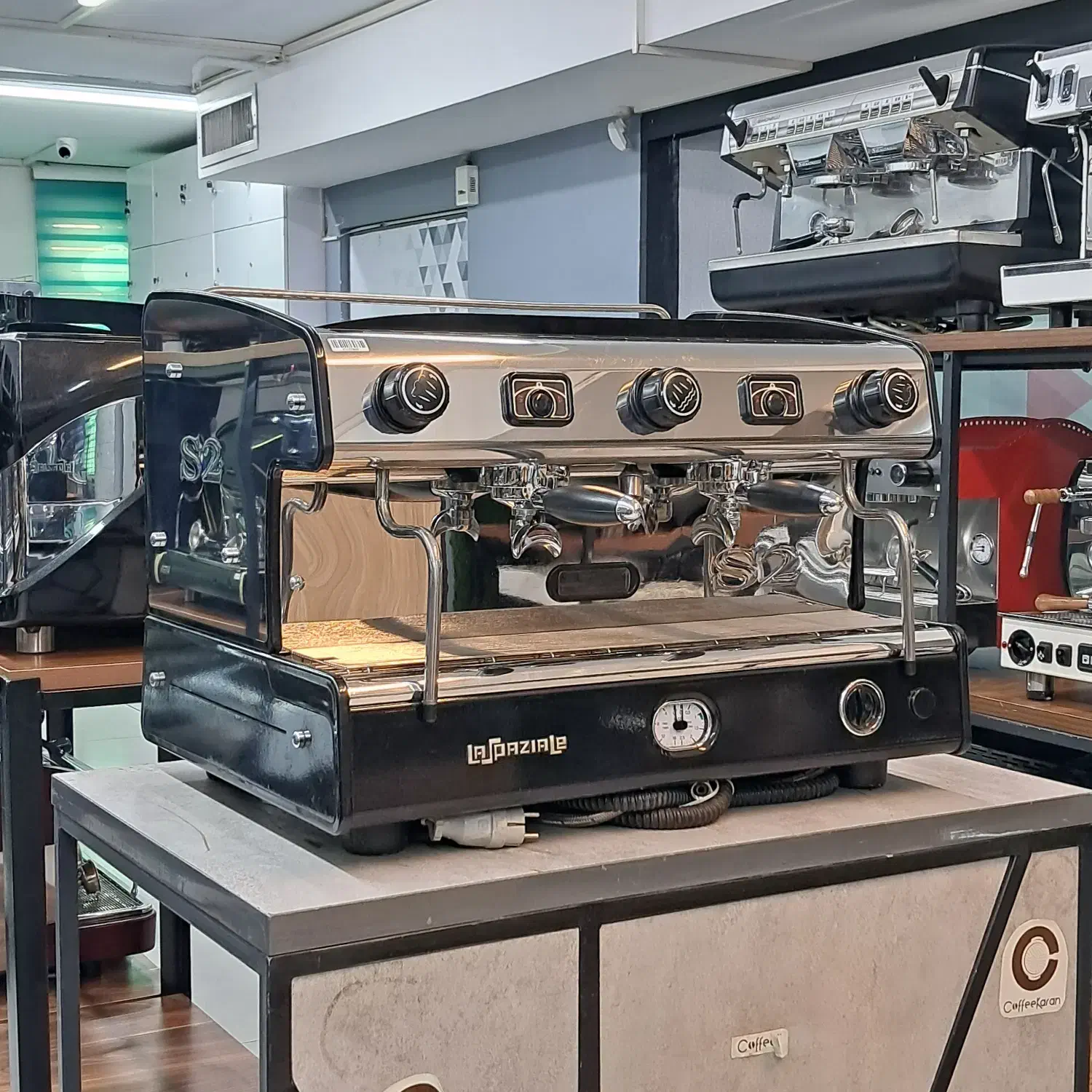 دستگاه اسپرسوساز لاسپازیاله اس تو 2019|کافی‌شاپ و رستوران|تهران, صادقیه|دیوار