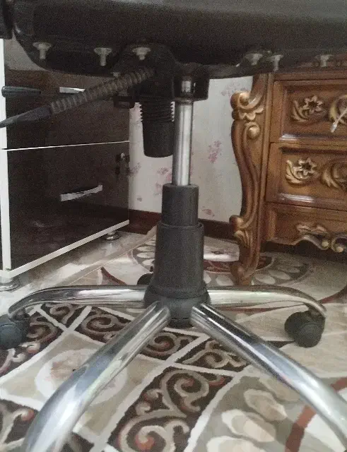 صندلی و میز|میز تحریر و کامپیوتر|اسلام‌شهر, شهرک قائمیه|دیوار