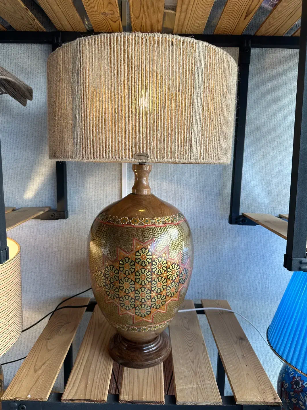 آباژور خاتم ،مس،برنج|چراغ خواب و آباژور|اصفهان, نقش جهان|دیوار