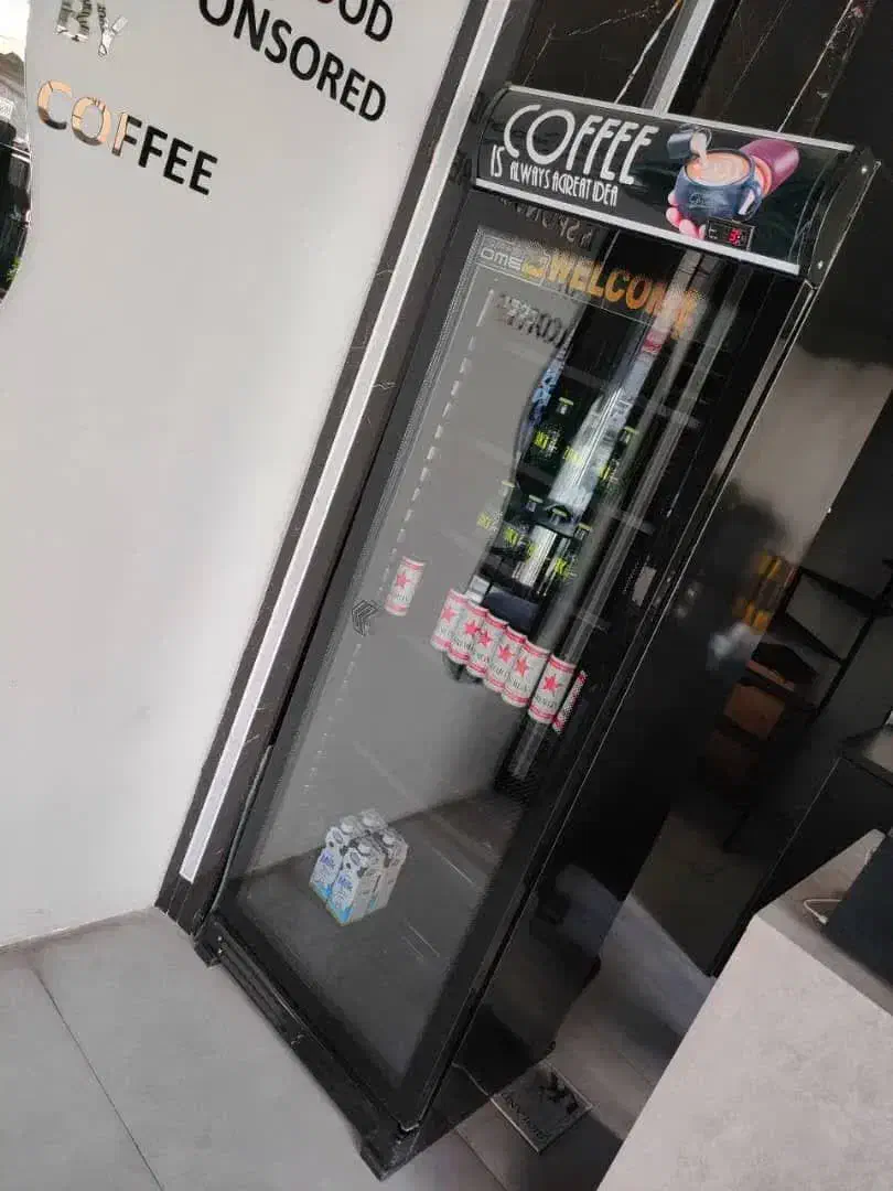 یخچال شوکیک|کافیشاپ و رستوران|تهران, شهرک ولیعصر جنوبی|دیوار