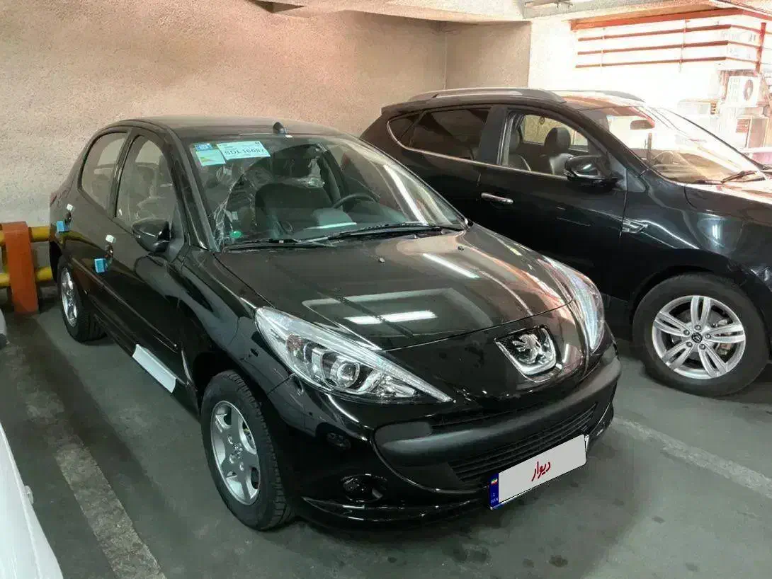 ۲۰۷ صفر اتوماتیک مشکی|خودرو سواری و وانت|تهران, سنائی|دیوار