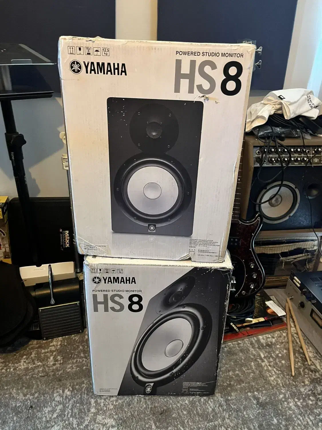 اسپیکر Yamaha Hs8|آلات موسیقی|رشت, عینک|دیوار