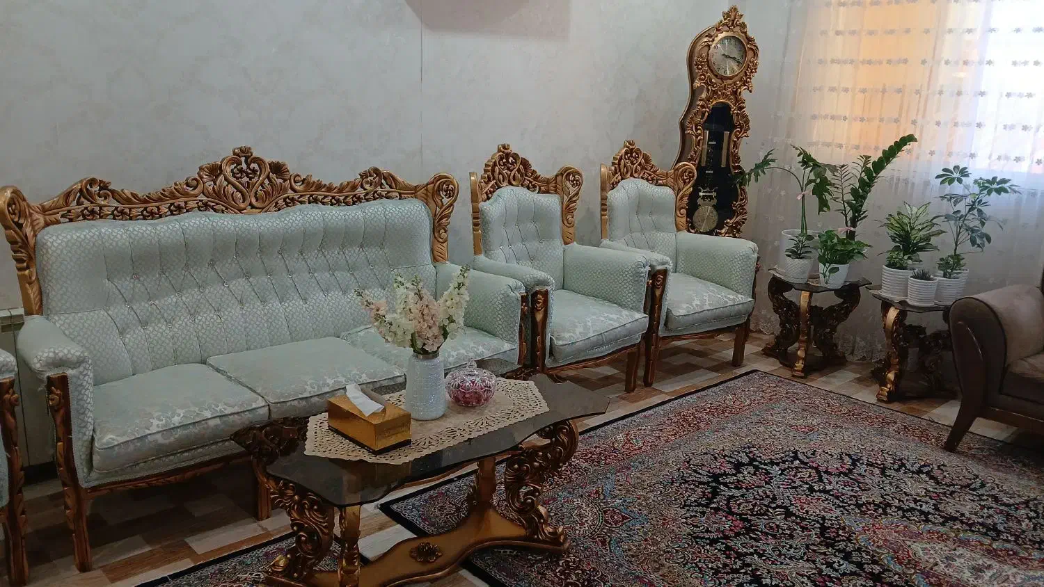 مبل راحتی واستیل|مبلمان خانگی و میز عسلی|فومن, |دیوار