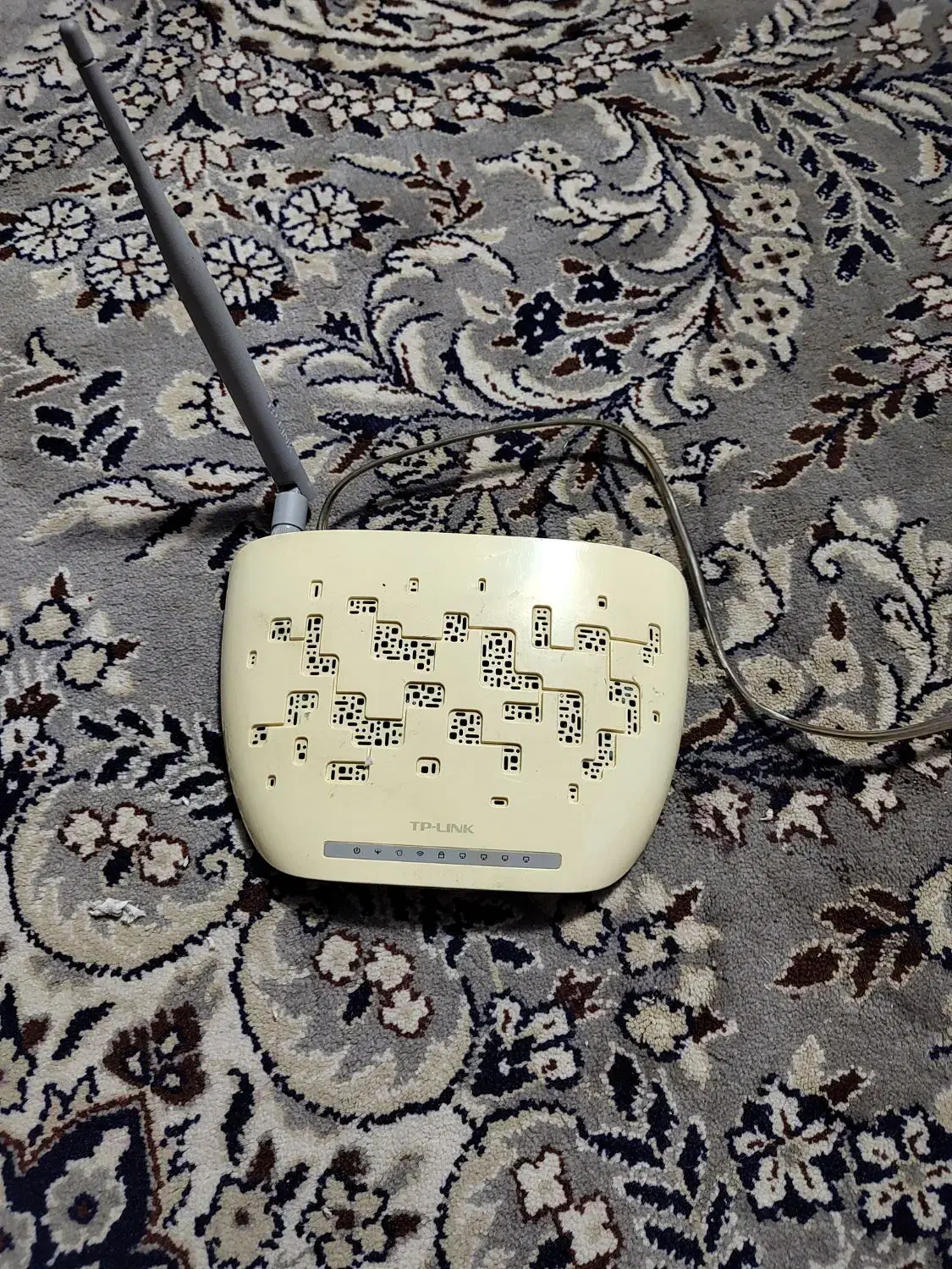 مودم tp-link سالم|مودم و تجهیزات شبکه|یزد, |دیوار